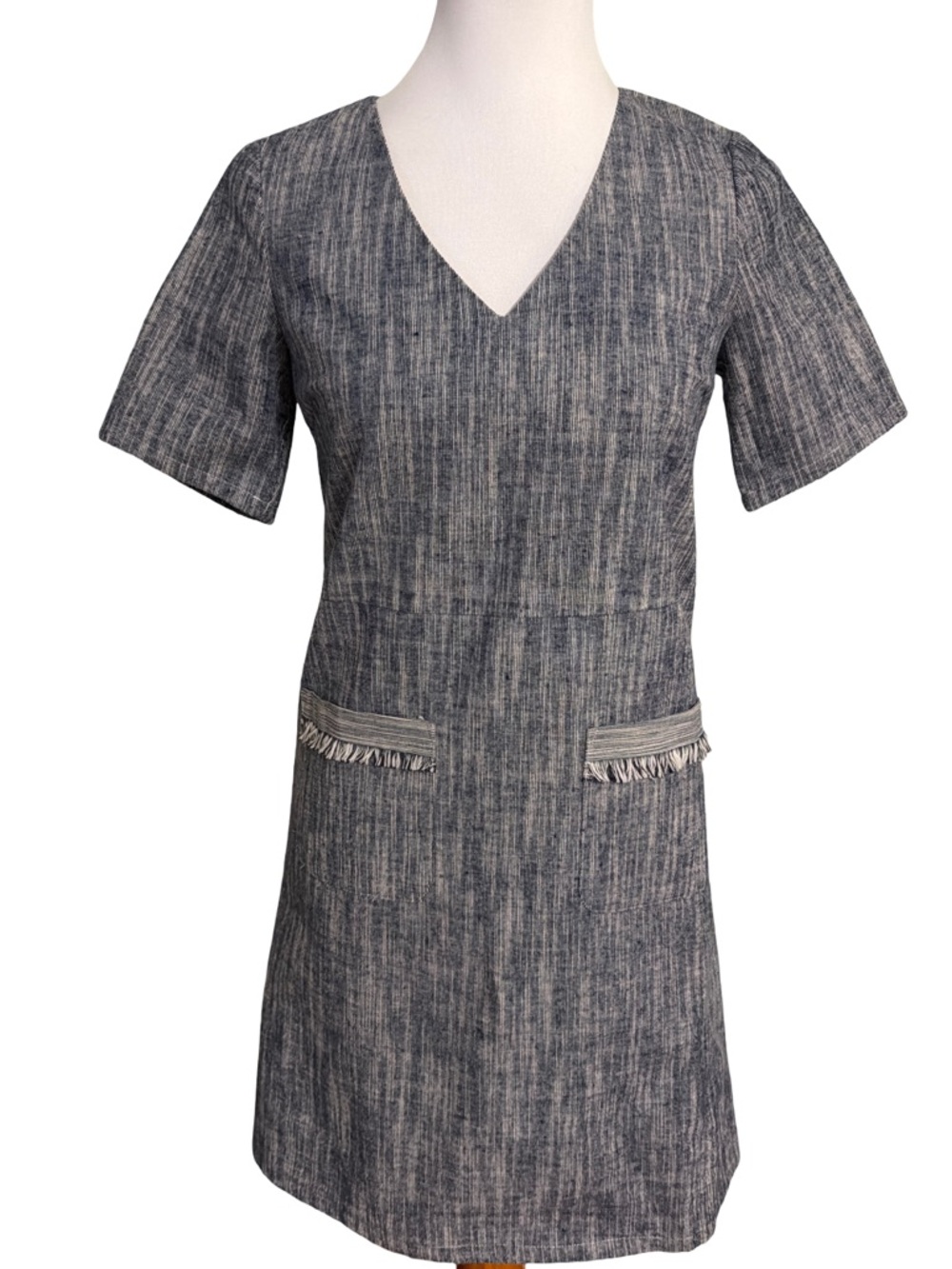 JB by Julie Brown Gray Heathered V-Neck Midi Dress Fringe Pockets